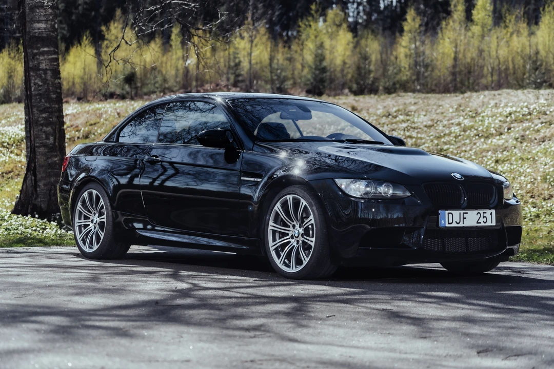 2011 BMW E93 M3 Convertible - Image 9 of 31