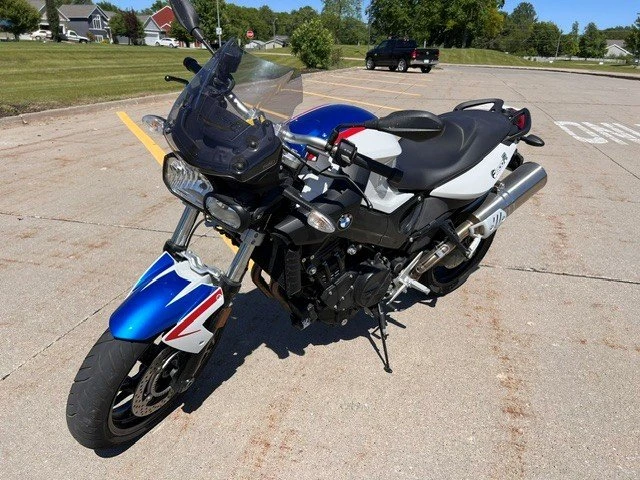 2011 BMW Motorcycles - Image 2 of 9