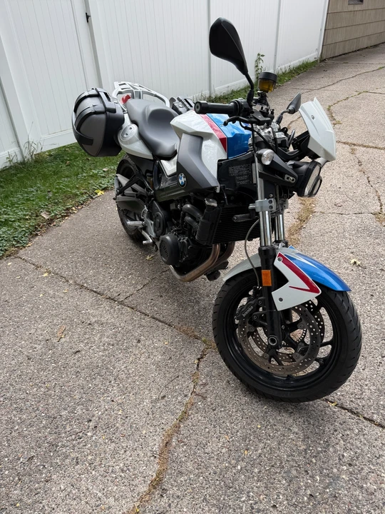 2011 BMW Motorcycles - Image 3 of 4