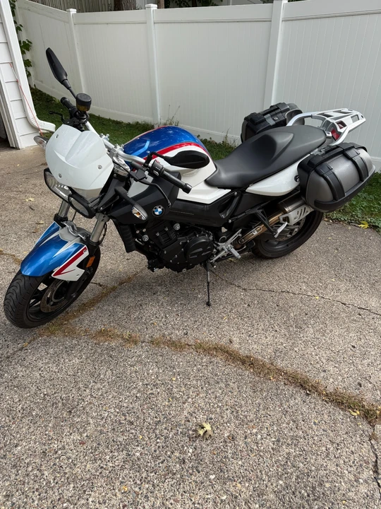 2011 BMW Motorcycles - Image 2 of 4