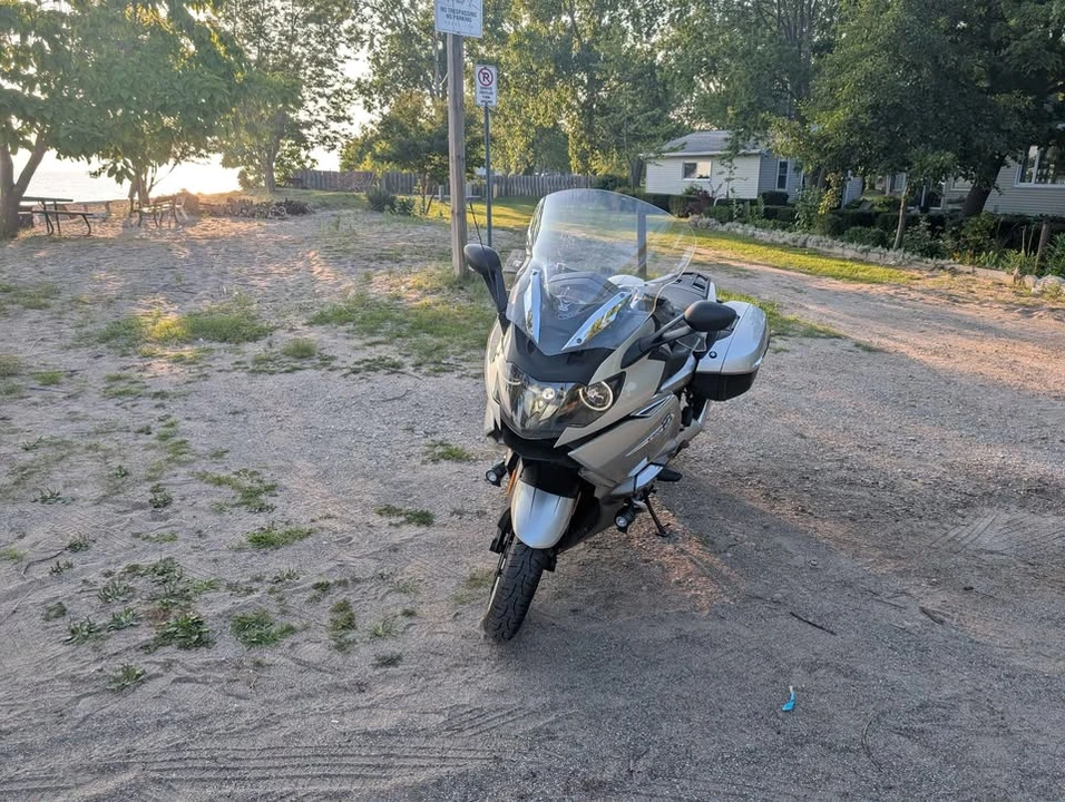 2011 BMW K1600 - Image 2 of 4