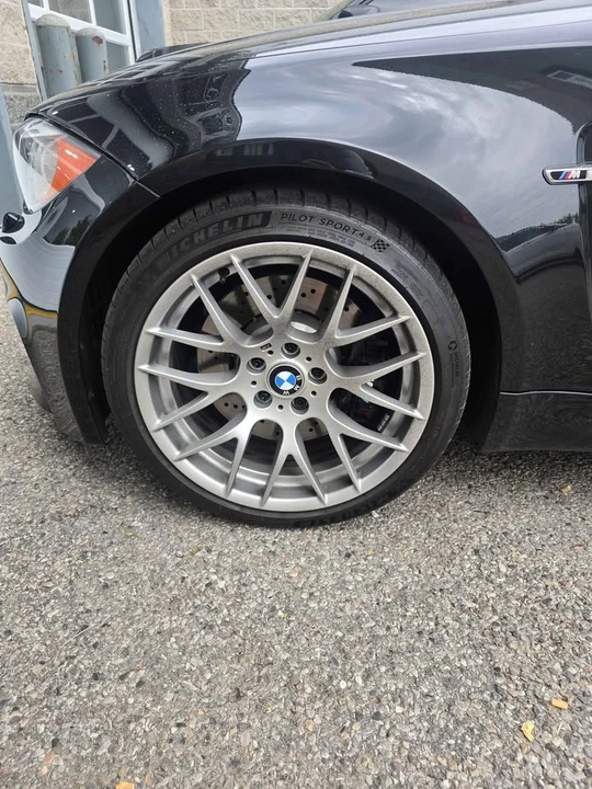 2011 BMW 1M - Image 6 of 11