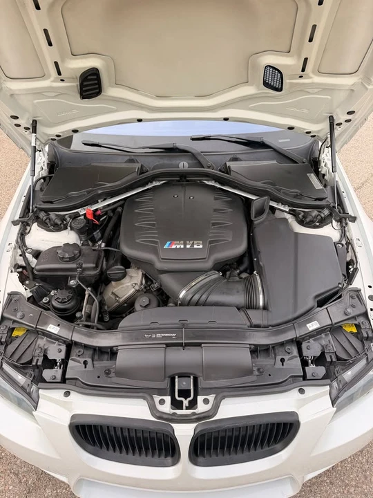2011 BMW M3 - Image 8 of 21