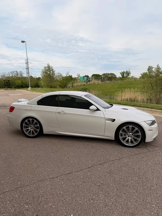 2011 BMW M3 - Image 7 of 21