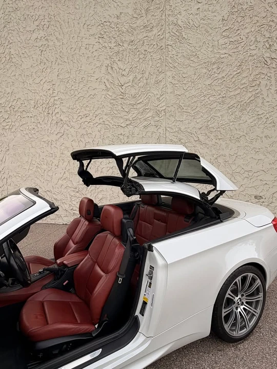 2011 BMW M3 - Image 12 of 21
