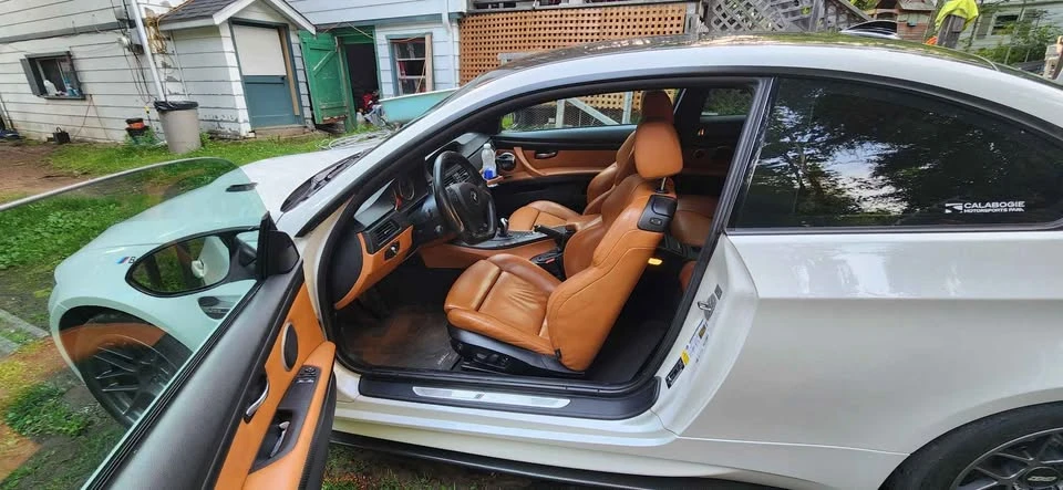 2011 BMW M3 - Image 4 of 5