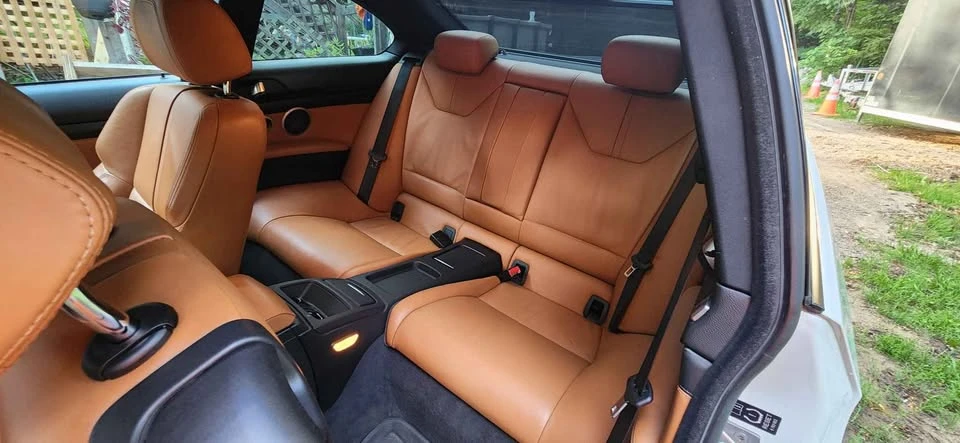 2011 BMW M3 - Image 5 of 5