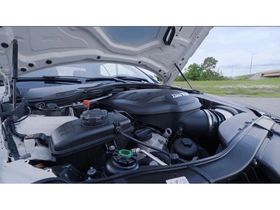 2011 BMW M3 - Image 13 of 20