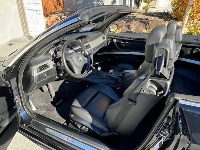 2011 BMW E93 M3 Convertible - Image 13 of 21