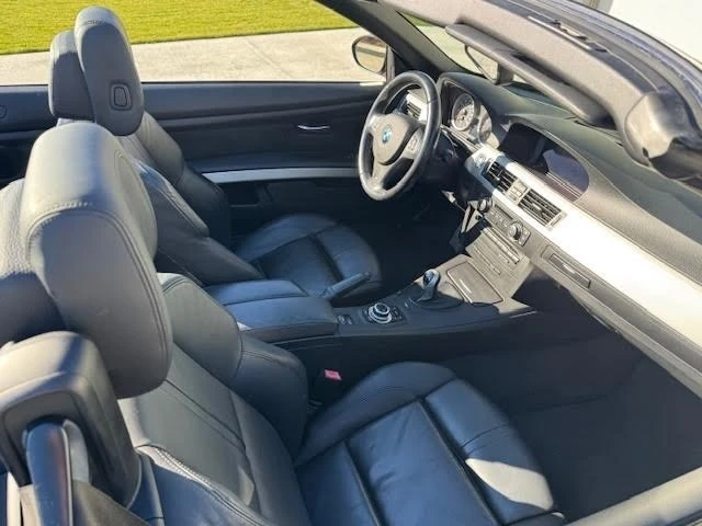 2011 BMW E93 M3 Convertible - Image 17 of 21
