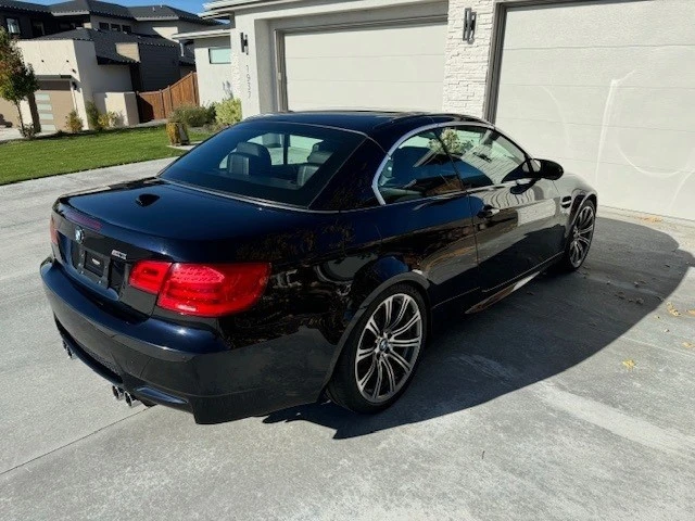2011 BMW E93 M3 Convertible - Image 9 of 21