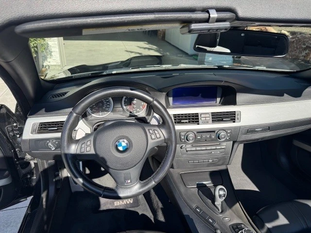 2011 BMW E93 M3 Convertible - Image 14 of 21