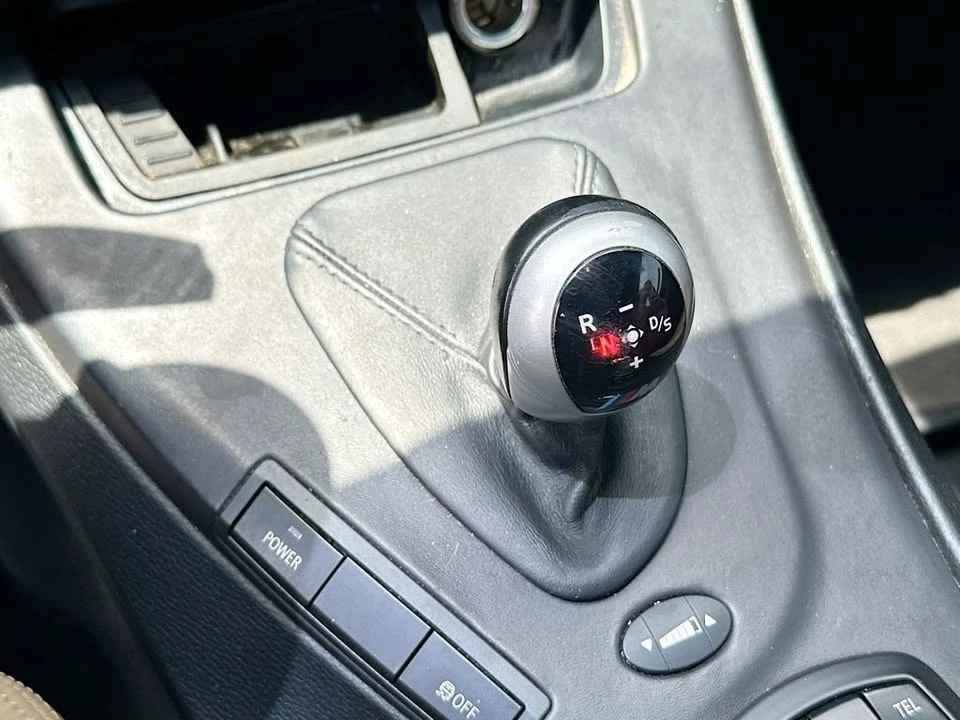 2011 BMW E93 M3 Convertible - Image 19 of 20