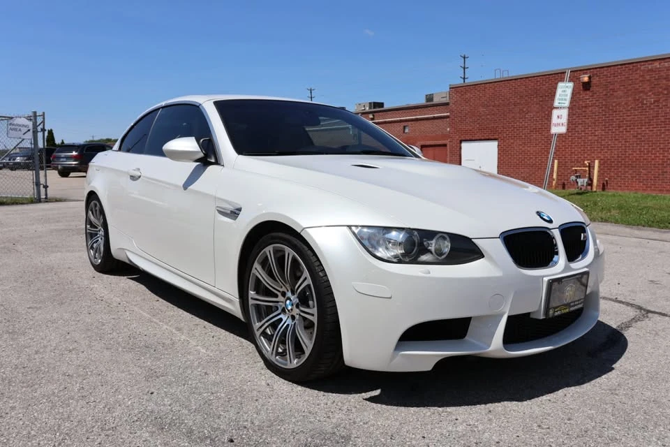 2011 BMW E93 M3 Convertible - Image 11 of 20