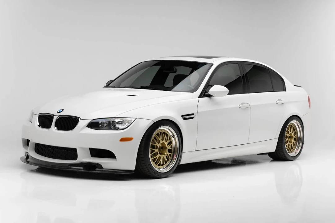 2011 BMW E90 M3 Sedan - Image 2 of 31