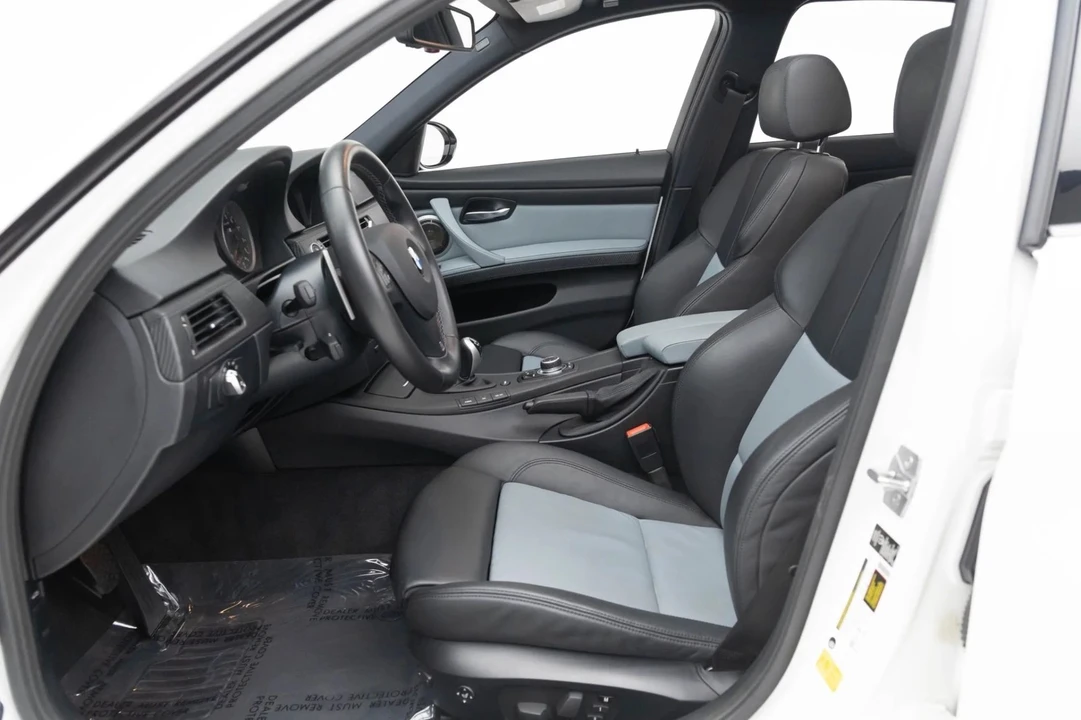 2011 BMW E90 M3 Sedan - Image 14 of 31