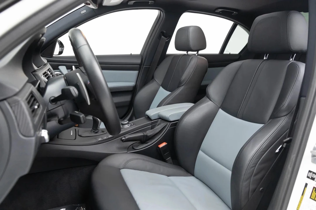 2011 BMW E90 M3 Sedan - Image 15 of 31