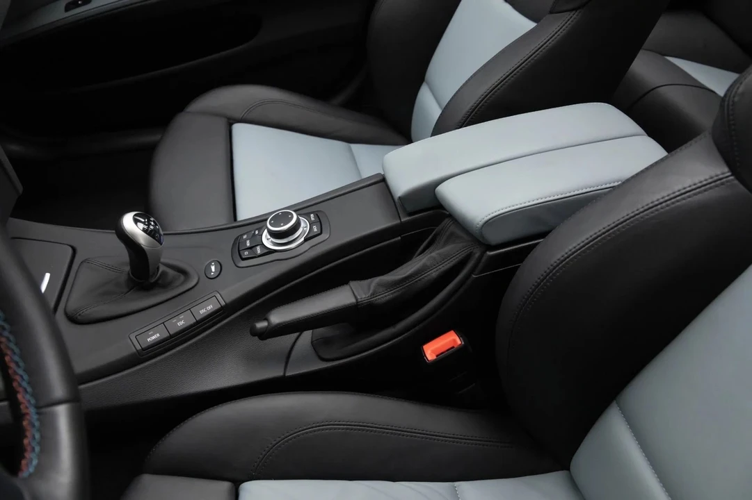 2011 BMW E90 M3 Sedan - Image 27 of 31