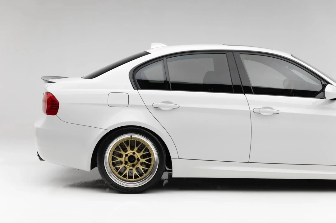 2011 BMW E90 M3 Sedan - Image 6 of 31