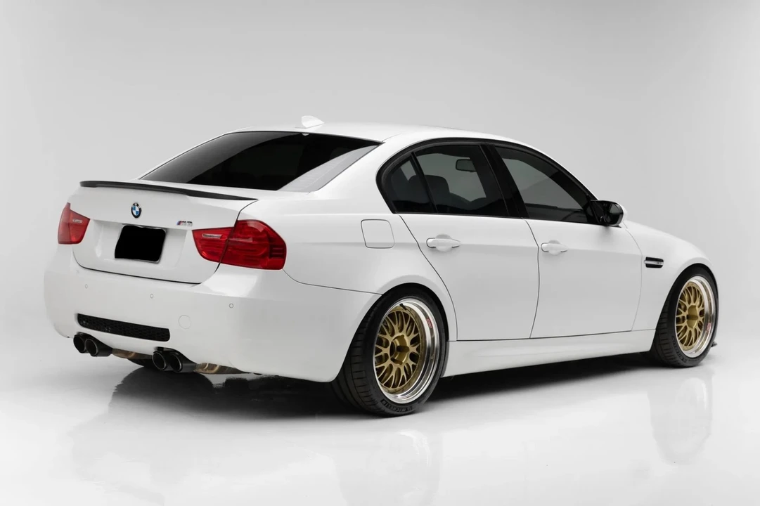 2011 BMW E90 M3 Sedan - Image 7 of 31