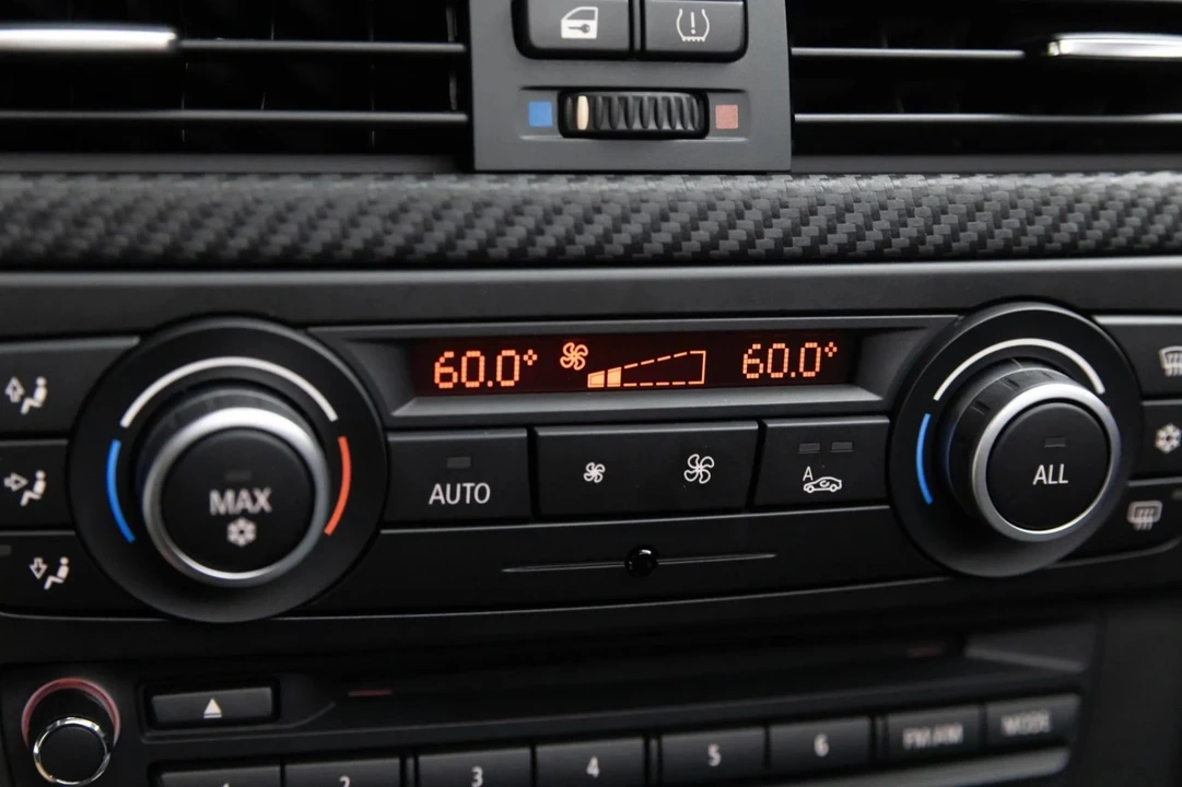 2011 BMW E90 M3 Sedan - Image 24 of 31