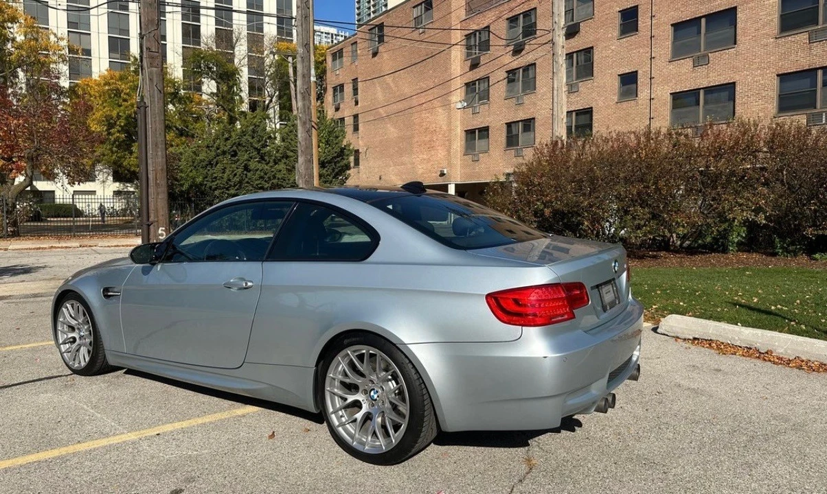 2011 BMW M3 - Image 10 of 21