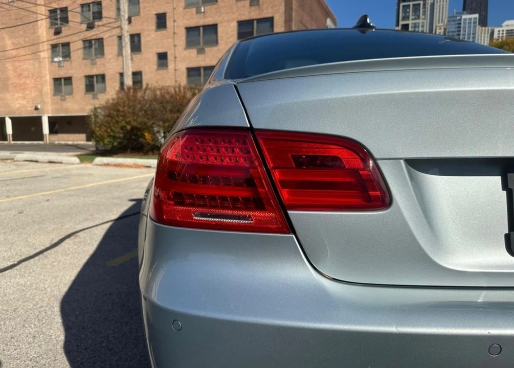 2011 BMW M3 - Image 17 of 21