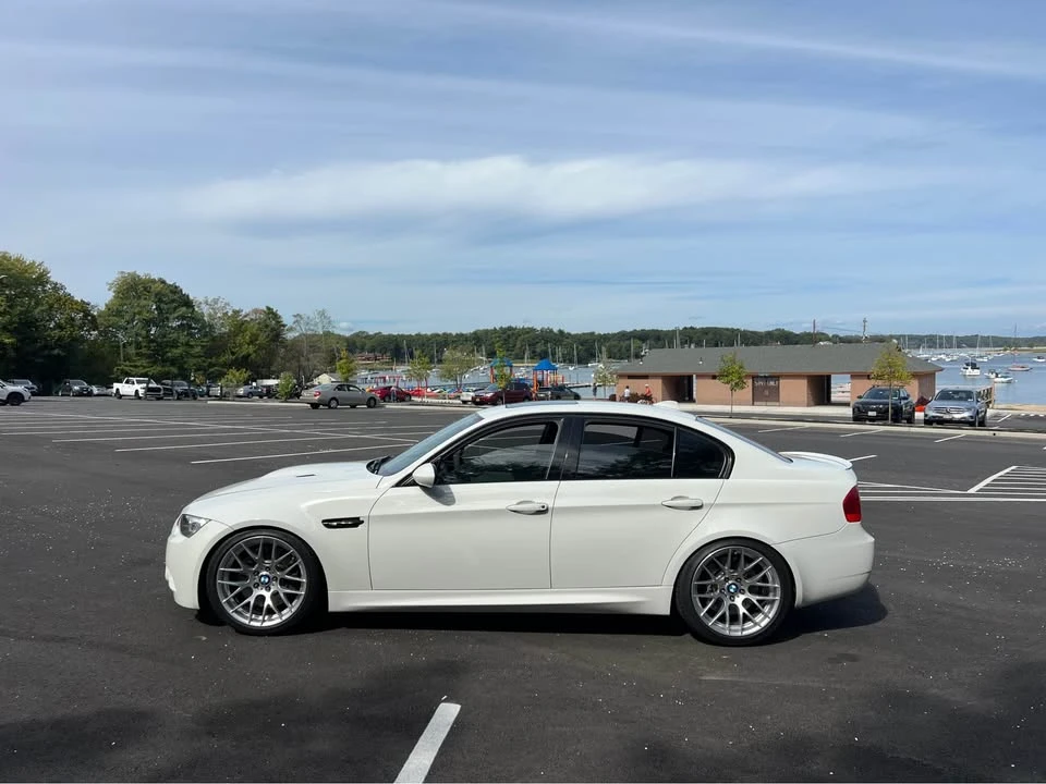 2011 BMW E90 M3 Sedan - Image 8 of 20