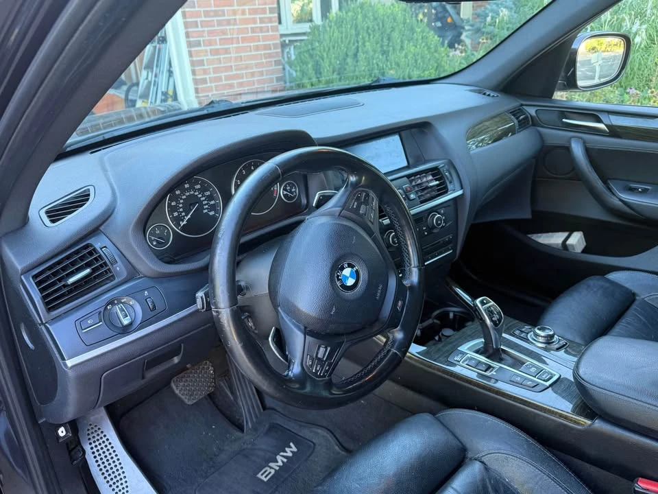2011 BMW E90 M3 Sedan - Image 4 of 9