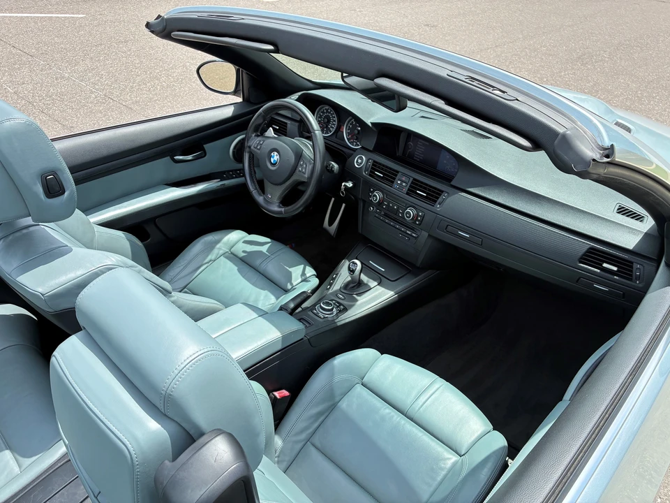 2011 BMW E93 M3 Convertible - Image 3 of 6