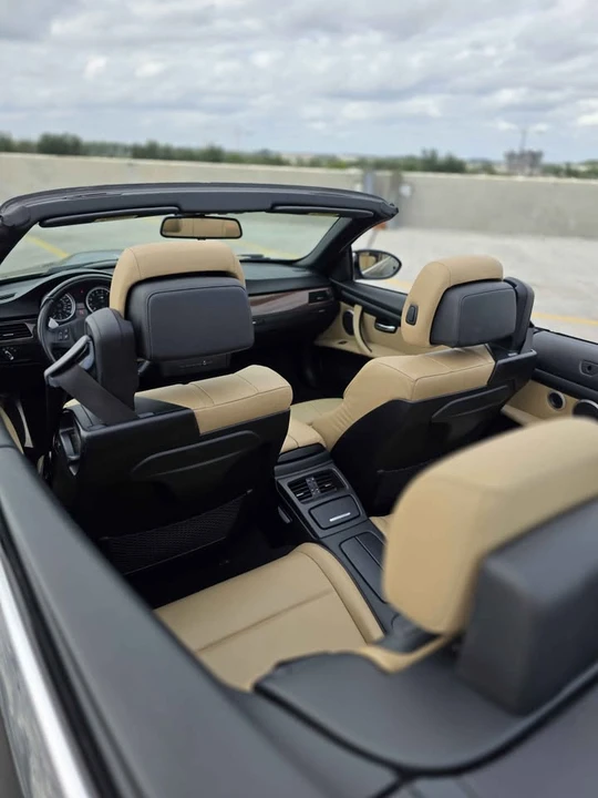 2011 BMW E93 M3 Convertible - Image 7 of 18