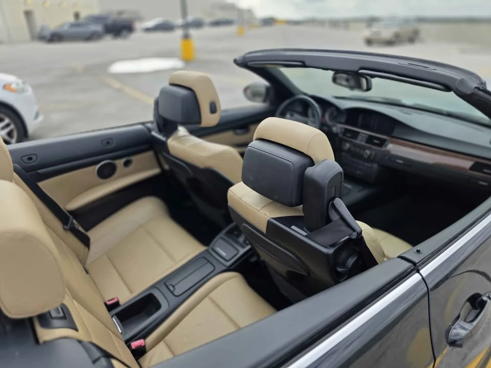 2011 BMW E93 M3 Convertible - Image 14 of 18