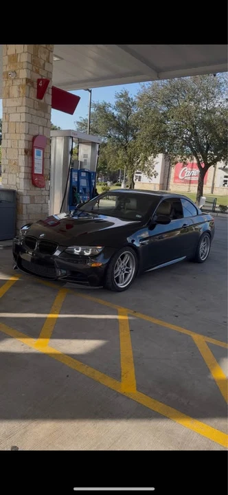 2011 BMW E93 M3 Convertible - Image 6 of 10