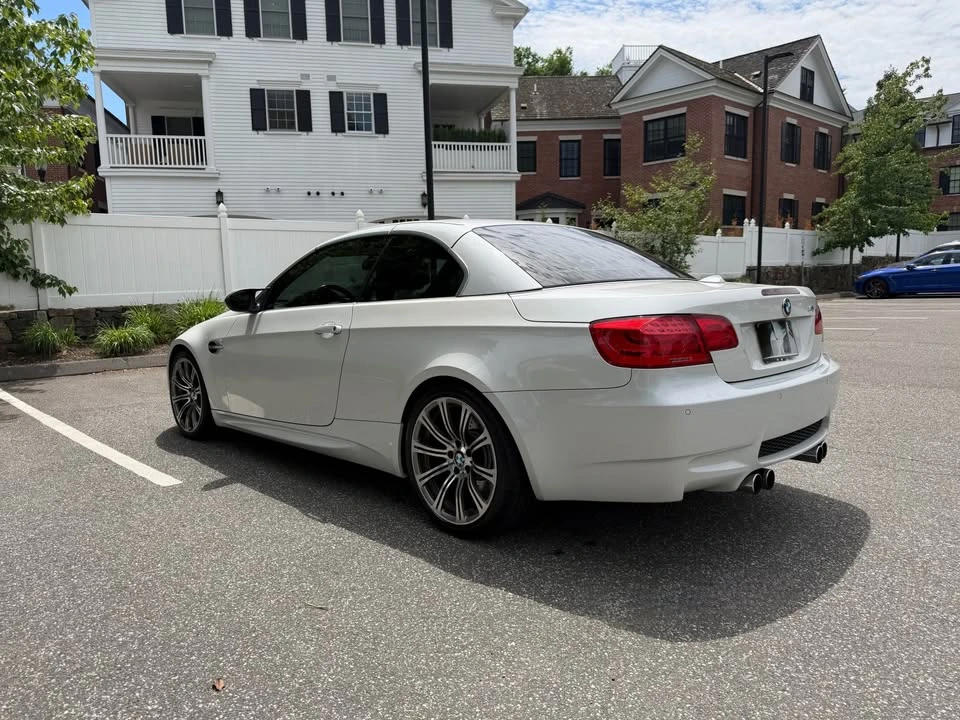 2011 BMW E93 M3 Convertible - Image 3 of 13