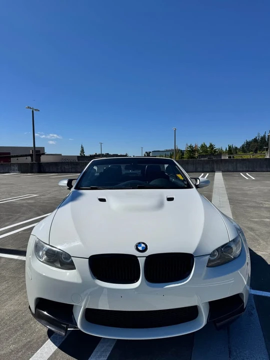 2011 BMW E93 M3 Convertible - Image 2 of 15