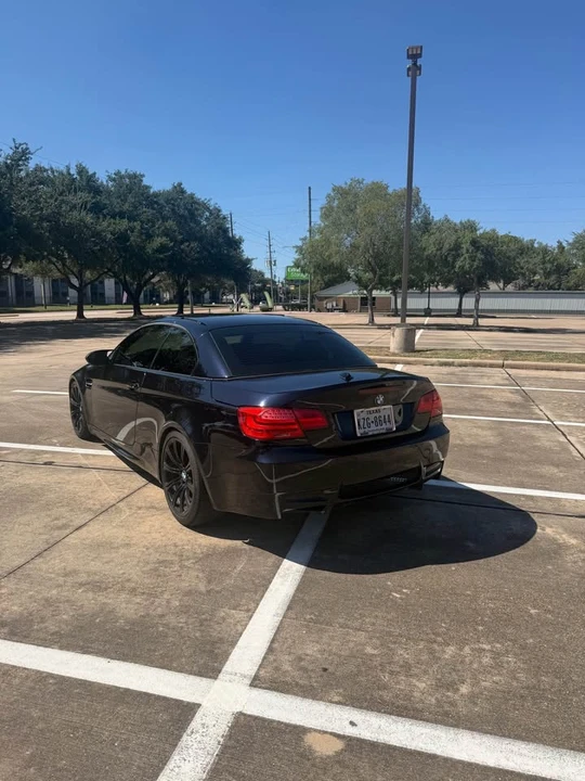 2011 BMW E93 M3 Convertible - Image 3 of 14