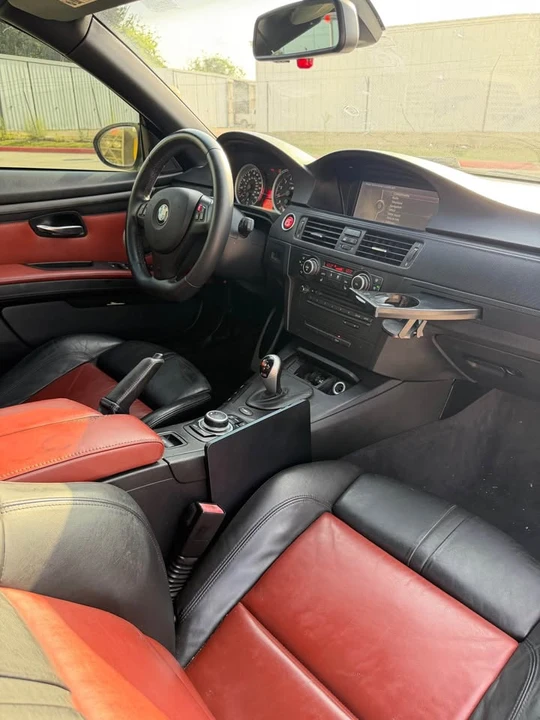 2011 BMW E93 M3 Convertible - Image 12 of 14