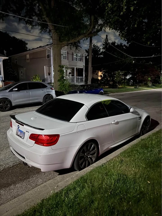 2011 BMW E93 M3 Convertible - Image 5 of 12