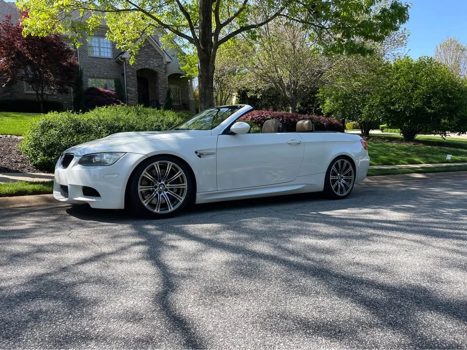 2011 BMW E93 M3 Convertible - Image 3 of 8