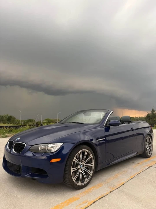 2011 BMW E93 M3 Convertible - Image 8 of 14