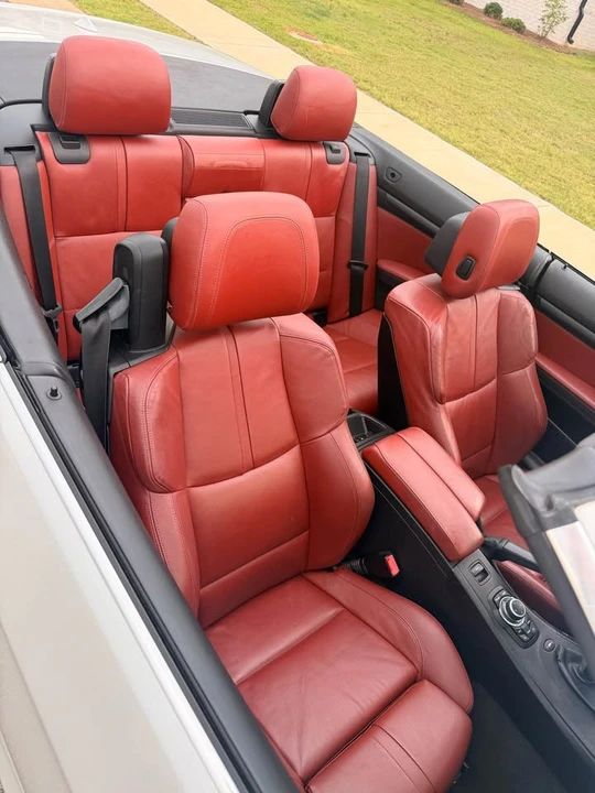 2011 BMW E93 M3 Convertible - Image 10 of 10