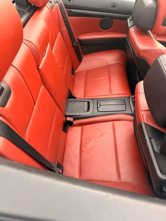 2011 BMW E93 M3 Convertible - Image 9 of 10