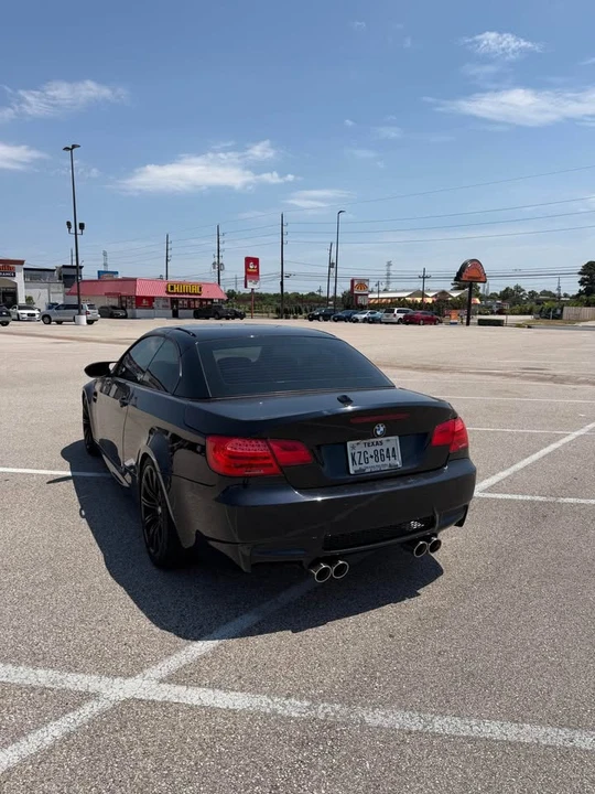 2011 BMW E93 M3 Convertible - Image 7 of 13