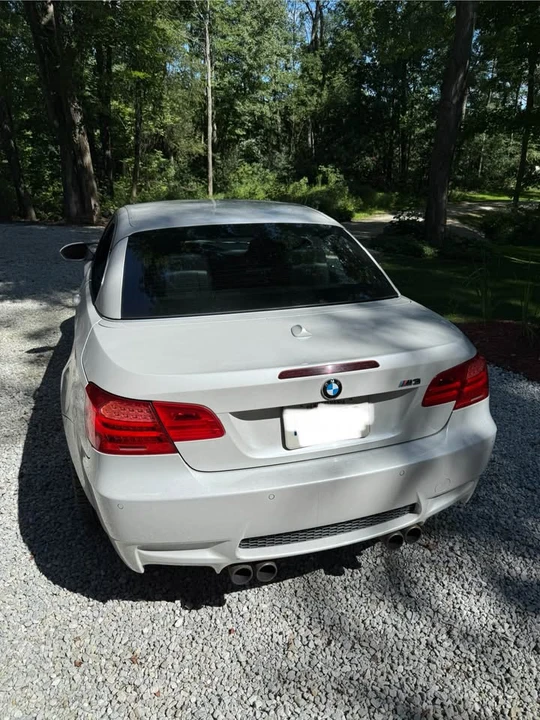 2011 BMW E93 M3 Convertible - Image 4 of 19