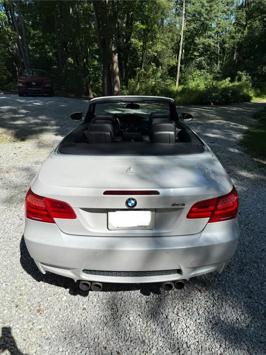 2011 BMW E93 M3 Convertible - Image 10 of 19