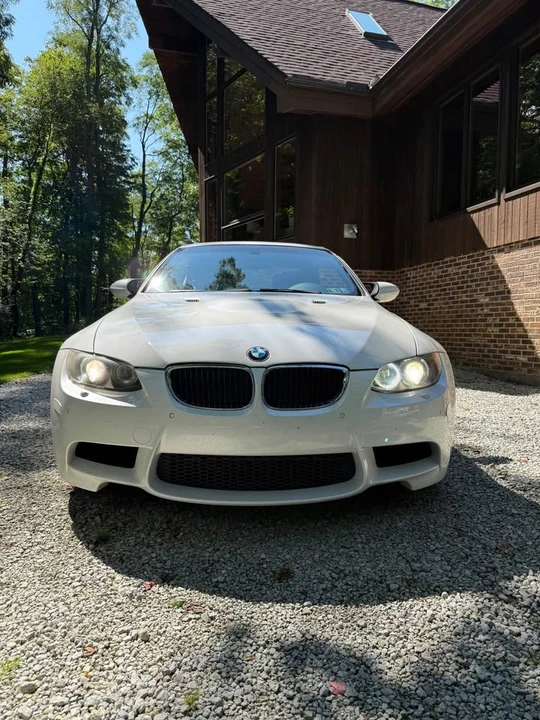 2011 BMW E93 M3 Convertible - Image 2 of 19