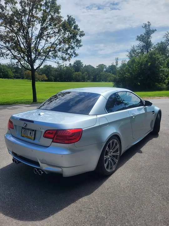 2011 BMW E93 M3 Convertible - Image 12 of 17