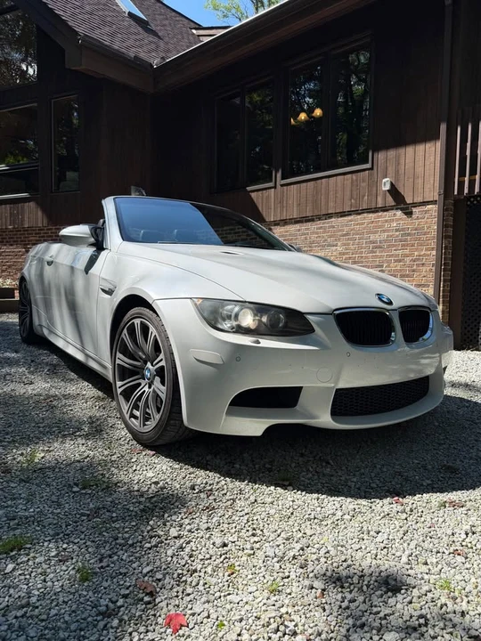 2011 BMW E93 M3 Convertible - Image 19 of 19