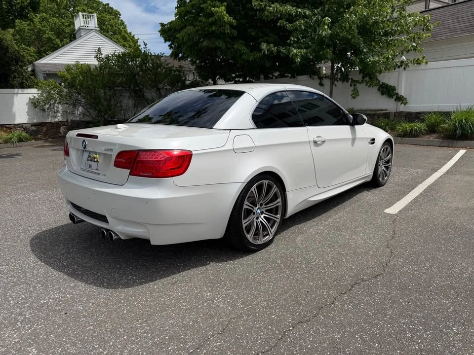 2011 BMW E93 M3 Convertible - Image 2 of 19