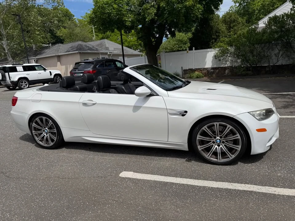 2011 BMW E93 M3 Convertible - Image 11 of 19